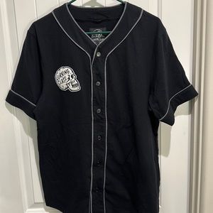Lurking class baseball jersey. Men’s medium/large.